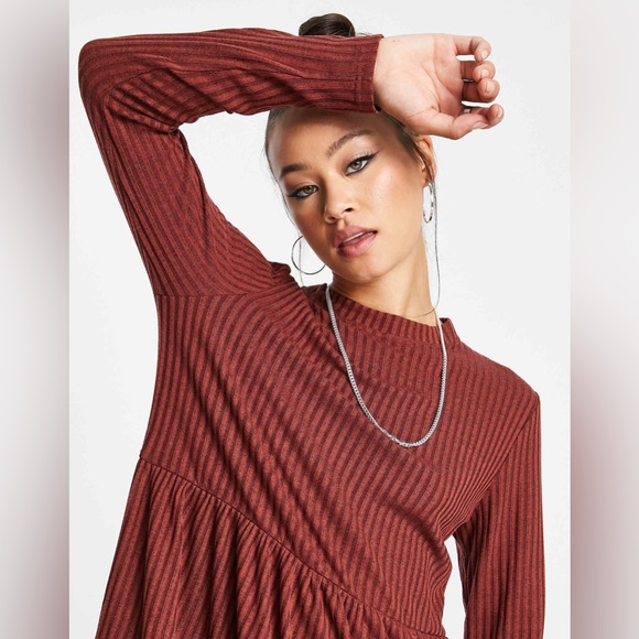 NWOT Topshop cut and sew tiered throw-on dress in rust - Size 4 / S - Picture 3 of 7